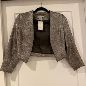 H&M Open Front Crop Blazer
Size 2